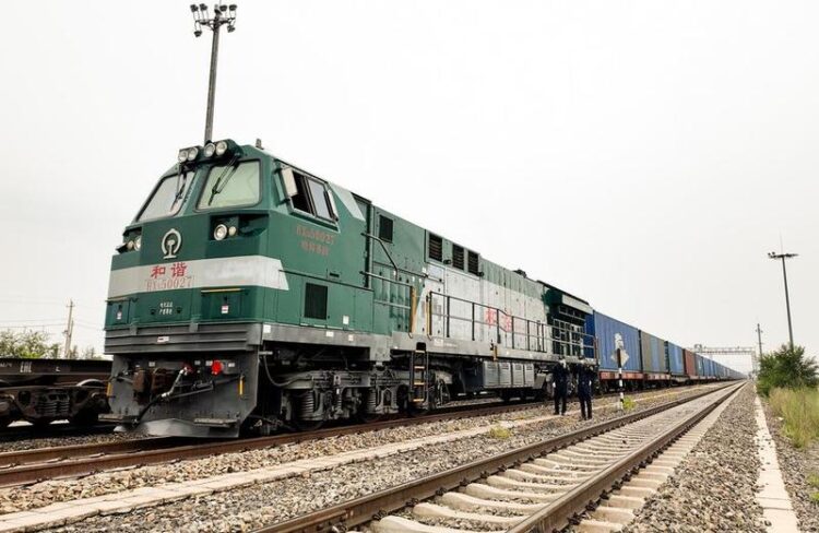 Çin’in kuzeyindeki sınır limanlarında meyve ve sebze ihracatı artıyor