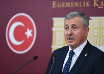 Selçuk Özdağ, Gelecek Partisi’nin AK Parti’ye katılacağına yönelik iddiaları reddetti