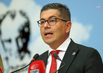 CHP’li Halıcı: “Çocuklarımızın geleceği AKP ve bakanlarının elinde oyuncak edilmiştir”