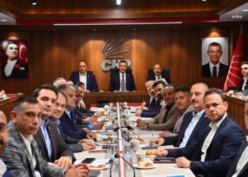 CHP’li 39 ilçe başkanından “Ahmak Davası” deklarasyonu