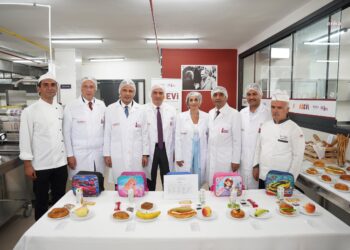 Beyoğlu’nda “Beslenme Saati” projesi başladı…