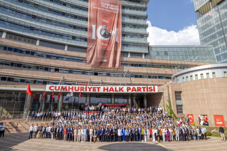 CHP’nin 20’nci Olağanüstü Kurultayı sona erdi
