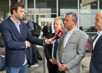 Özel’den “Türkevi” açıklaması: “İktidarlar gelir gider ama Türkiye’nin oradaki 50 yıllık evi değişmez”