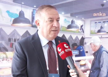 Zeybek: ”Partimiz hızla daha genç ve kadın yönetim yapılanmasına doğru geçiyor”