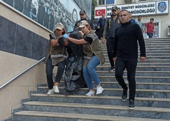 Ümraniye’de polisi şehit eden saldırgan adliyeye sevk edildi