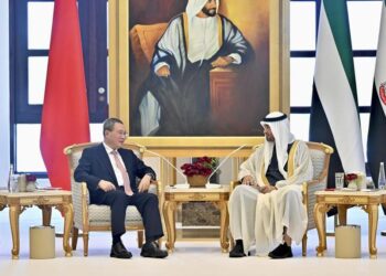 Çin Başbakanı Li: BAE ile ticaret ve işbirliğini artıracağız