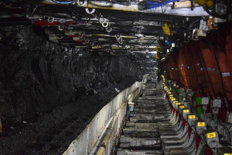 Çin’in Shanxi eyaletinin kömür üretimi Ocak-Ağustos döneminde 813 milyon tonu aştı