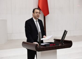 CHP’li Alp: Muhtaç aylığı kesilen yurttaşlar mağdur oluyor