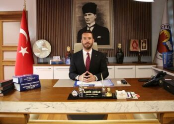 CHP’li belediye başkanına siyasi yasak