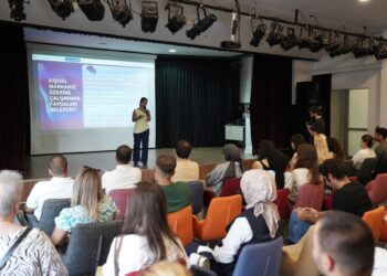 Beyoğlu’nda ‘Kariyer Fırsatları Buluşması’ düzenlendi