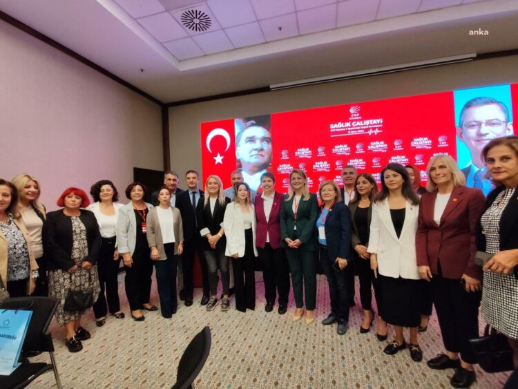 CHP İstanbul İl Başkanlığı, Sağlık Çalıştayı düzenledi