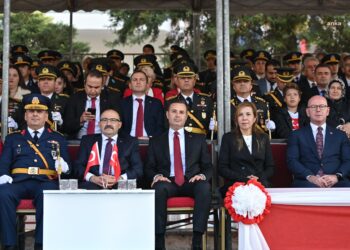 Ahmet Akın: “Atatürk’ün bize bıraktığı Cumhuriyet’e sahip çıkıyoruz”