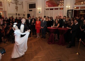 Pera Palas’ta Cumhuriyet’in 101. yılına özel Cumhuriyet Balosu