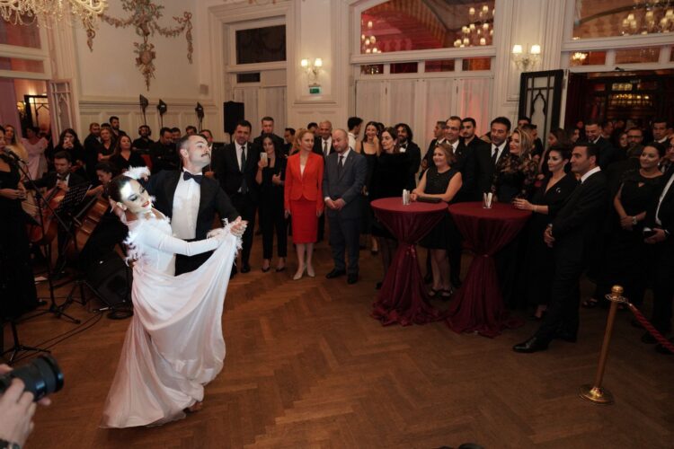 Pera Palas’ta Cumhuriyet’in 101. yılına özel Cumhuriyet Balosu