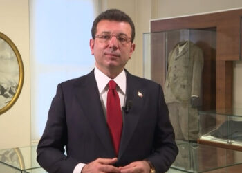 İmamoğlu’ndan 29 Ekim mesajı: “Bugünkü çöküşe bakıp karamsarlığa asla kapılmayın”