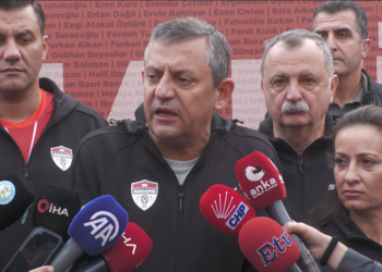 Özel’den Erdoğan’a: Bıçak kemiğe dayanmışken, çıldırmamak elde değil