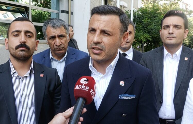 Özgür Çelik: “Siyasi iktidar, yargıyı siyasallaştırarak siyaset sürecini dizayn etmek istiyor”