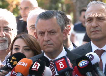 Özgür Özel: “Biz Erdoğan’la mücadelede ayaktayız zaten”