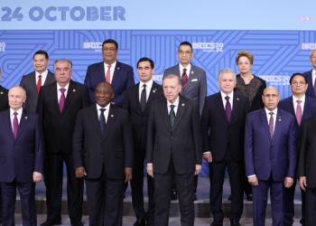 Erdoğan: “BRICS’in daha adil bir küresel düzenin inşasına katkılar sunduğuna inanıyoruz”