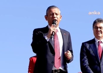 Özgür Özel: “Cumhuriyet, korkanların değil, kendisine sahip çıkanların rejimidir”