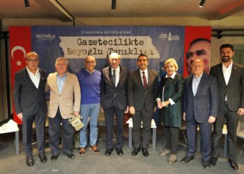 Beyoğlu’nda ‘Gazetecilikte Beyoğlu Tanıklığı’ paneli düzenlendi