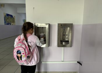 Beyoğlu Belediyesi, devlet okullarına su arıtma cihazı yerleştirmeye başladı