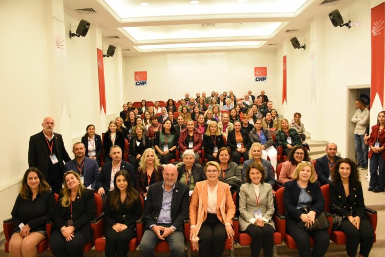 CHP Kadın Kolları Yönetici Eğitimleri Ankara’da düzenlendi