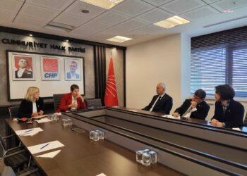 CHP kurmayları: Merkezi yönetim, belediyelerin verdiği sağlık hizmetlerini engellemeye çalışıyor