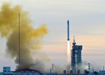 Çin uzaya yeni bir Dünya gözlem uydusu fırlattı