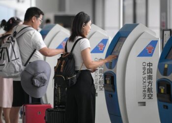 Çin, sınır ötesi seyahatlerinde yüzde 30 artış kaydetti