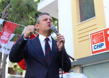 Özgür Özel: “Tayyip Bey’in bu oyununu milletimize şikayet ediyoruz”