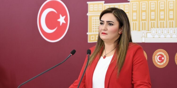 CHP’li Kılıç’tan, Kurtulmuş’a anayasa tepkisi
