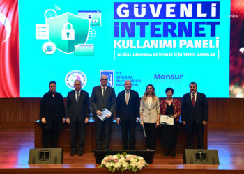 Ankara Büyükşehir Belediyesi’nden internet bağımlılığına dikkat çeken panel