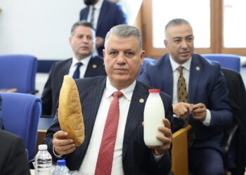 CHP’li Barut: “İnsanlarımız kuru ekmeğe muhtaç edildi”