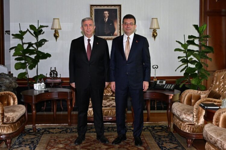 Ekrem İmamoğlu’ndan Mansur Yavaş’a ziyaret