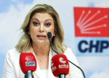 CHP’li Kaya: “Kadınlara yapılan soyadı dayatması son bulmalıdır”