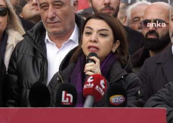 CHP’li Taşcıer’den, Ömer Çelik’e yanıt: Bir barbarlık arıyorsanız Esenyurt’a bakacaksınız