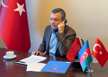 Özgür Özel, Azerbaycan Cumhurbaşkanı İlham Aliyev ile görüştü