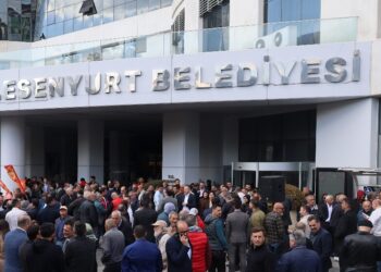 Kayyuma karşı İstanbul’da 26 belediye başkanından ortak bildirge