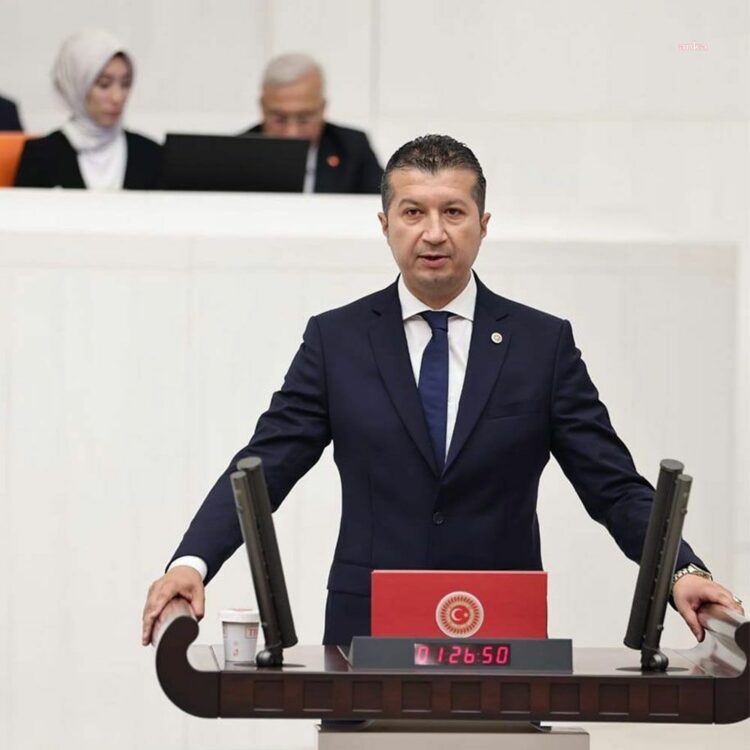 CHP’li Akbulut, Burdur Gölü’nün kurumasıyla ilgili araştırma önergesi verdi