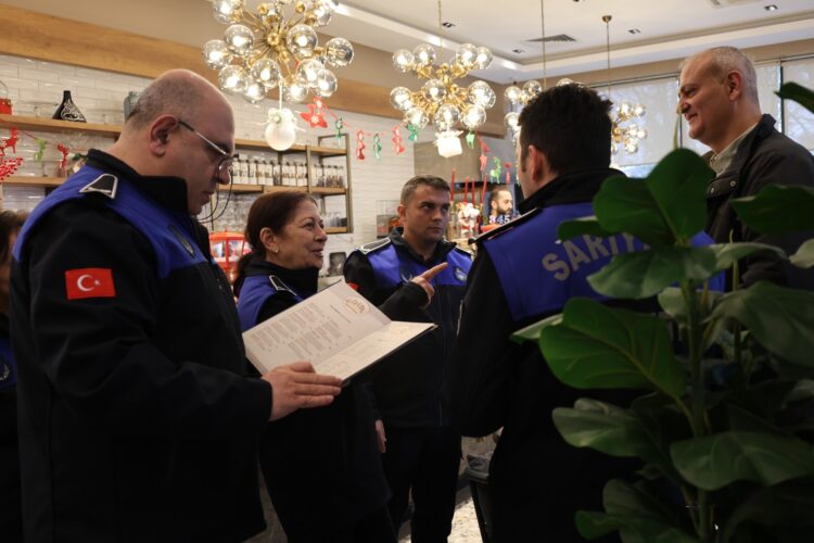 Sarıyer Belediyesi zabıta ekipleri yılbaşı denetiminde