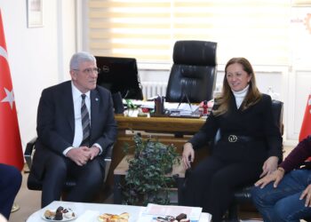 Dervişoğlu, DİSK Genel Başkanı Arzu Çerkezoğlu’nu ziyaret etti