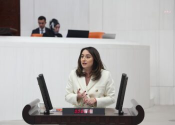 Bankoğlu: “Ülkede gençler beyin gücü olacakken sayenizde beyin göçü oluyor”