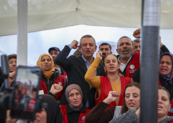 Özgür Özel’den Polonez işçilerine ziyaret