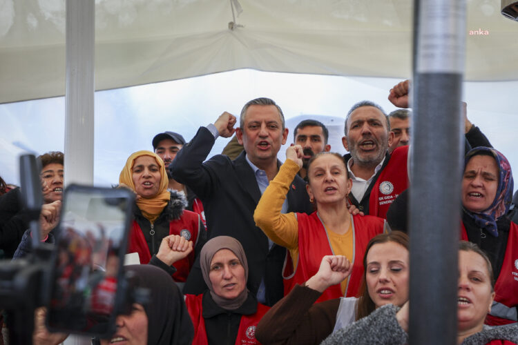 Özgür Özel’den Polonez işçilerine ziyaret