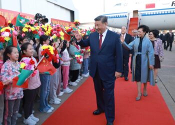 Xi, anavatana dönüşünün 25. yıl dönümü kapsamında Makao’yu ziyaret etti