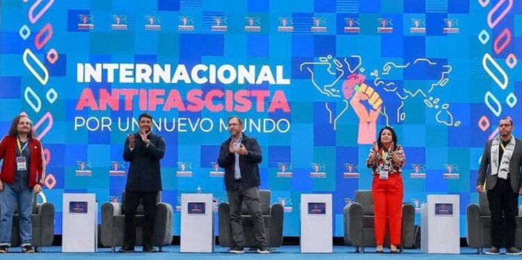 Venezuela’da Uluslararası Antifaşizm Kongresi… 76 ülkeden yüzlerce kişi ‘Yeni Bir Dünya İçin’ buluştu…