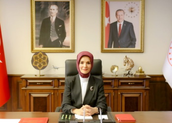 Çocukların sosyal medya kullanımına yaş sınırı hazırlığı…