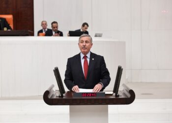 Selçuk Özdağ: “Bu bir zam bütçesidir, faiz bütçesidir”