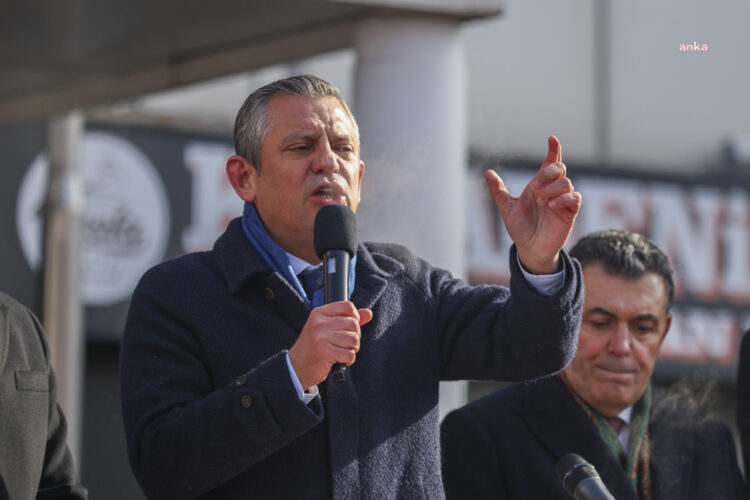 Özgür Özel: “Yine emeklinin cebinden para çaldılar”